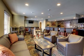 Cobblestone Inn & Suites Rugby