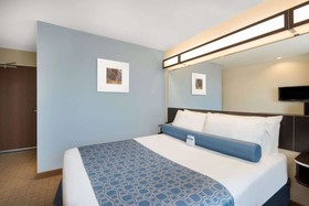 Microtel Inn & Suites by Wyndham Stanley