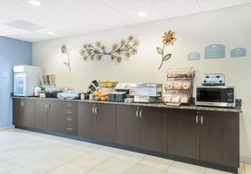 Microtel Inn & Suites by Wyndham Stanley
