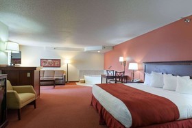 AmericInn by Wyndham Valley City Conference Center