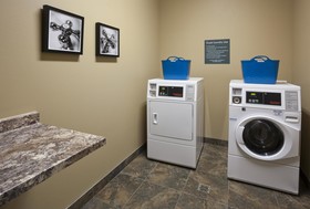 GrandStay Valley City