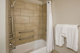 GrandStay Valley City