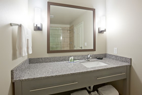 GrandStay Valley City