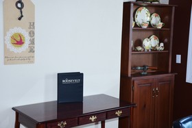 Roosevelt Inn and Suites