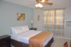 Roosevelt Inn and Suites