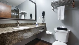 Best Western Plus Williston Hotel & Suites