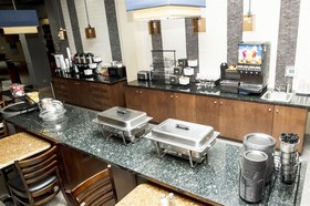 Best Western Plus Williston Hotel & Suites