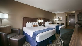 Best Western Plus Williston Hotel & Suites