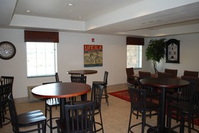 Landmark Suites