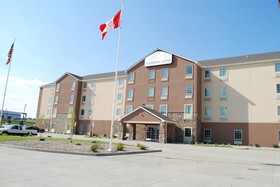 Landmark Suites