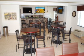 Landmark Suites
