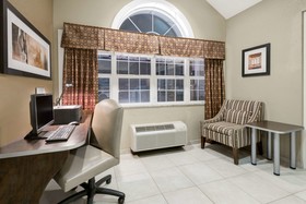 Microtel Inn & Suites by Wyndham Williston