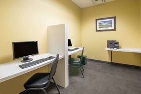 Bakken Airport XWA Hotel & Suites