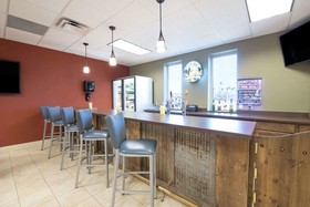 Bakken Airport XWA Hotel & Suites