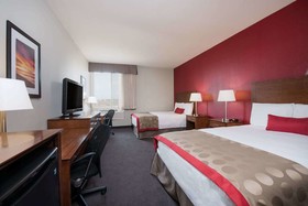 Bakken Airport XWA Hotel & Suites