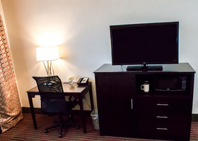 The Grand Williston Hotel & Conference Center