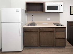 Woodspring Suites Williston