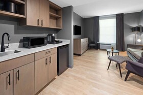 Riverbend Hotel and Suites, Trademark Collection by Wyndham