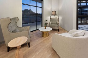 Riverbend Hotel and Suites, Trademark Collection by Wyndham