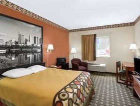 Super 8 by Wyndham Athens