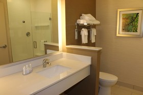 Fairfield Inn & Suites Bowling Green