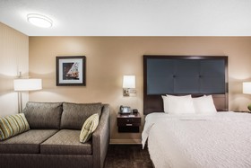 Hampton Inn Cleveland Airport/Tiedeman Road
