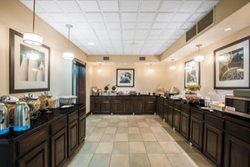 Hampton Inn Cleveland Airport/Tiedeman Road