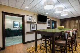 Hampton Inn Cleveland Airport/Tiedeman Road