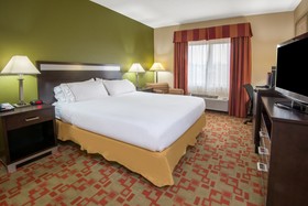 Holiday Inn Express Cleveland Airport - Brook Park
