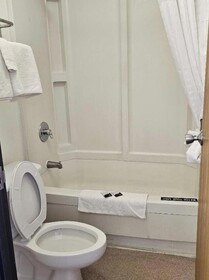 Brookville Inn by OYO Near Dayton International Airport