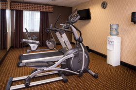Holiday Inn Express & Suites Bucyrus