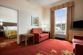 Days Inn & Suites by Wyndham Caldwell