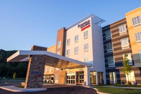 Fairfield Inn & Suites Cambridge