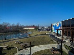 Doghouse Hotel & Brewery