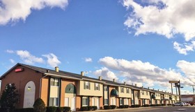 Magnuson Hotel Extended Stay Canton Ohio
