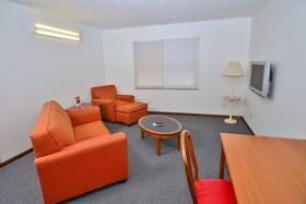 Magnuson Hotel Extended Stay Canton Ohio