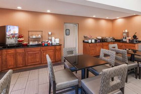 Ramada by Wyndham Canton/Hall of Fame