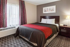Ramada by Wyndham Canton/Hall of Fame