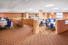 Quality Hotel Conference Center Cincinnati Blue Ash
