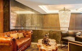 Metropolitan at The 9, Autograph Collection