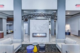 Holiday Inn Express & Suites Columbus OSU-Medical Center