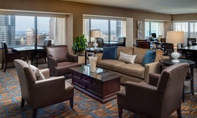 The Plaza Hotel Columbus at Capitol Square