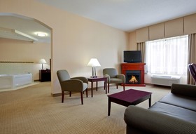 Holiday Inn Express & Suites Dayton North