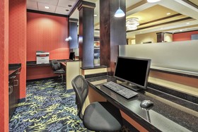 Holiday Inn Express Hotel & Suites Dayton South - I-675