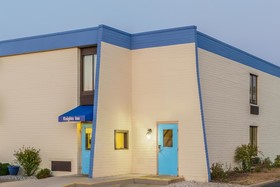 Knights Inn Dayton North Airport