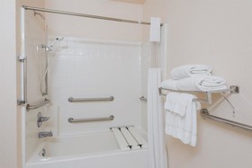 Comfort Inn & Suites Fairborn Near Wright Patterson AFB