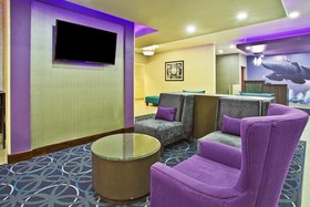 La Quinta Inn & Suites by Wyndham Fairborn Wright-Patterson