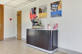 Wingate by Wyndham Geneva at SPIRE Academy