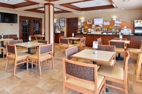 Holiday Inn Express & Suites Greenville