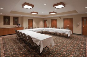 Holiday Inn Express & Suites Bryan-Montpelier